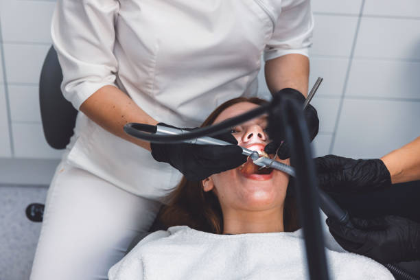 Best Emergency Tooth Extraction in Louisvle, IL